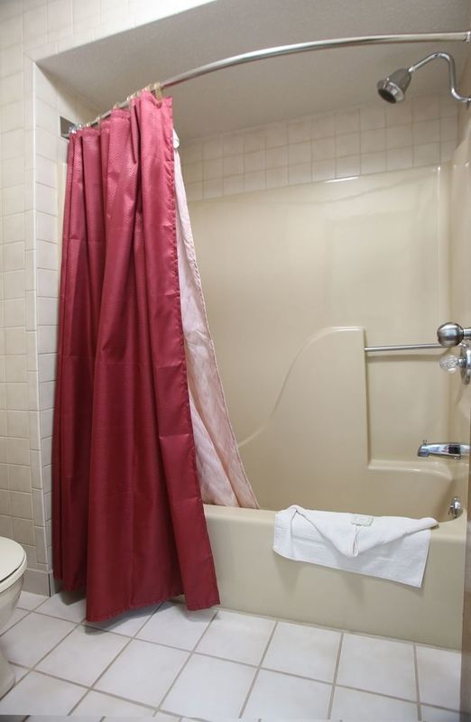 Budget Inn - Roxboro Room photo